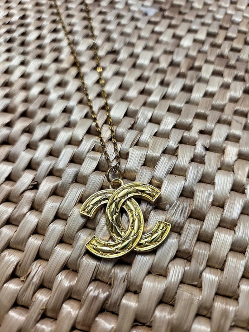 Chanel Vintage Quilted CC Logo Pendant Necklace - Gold.
